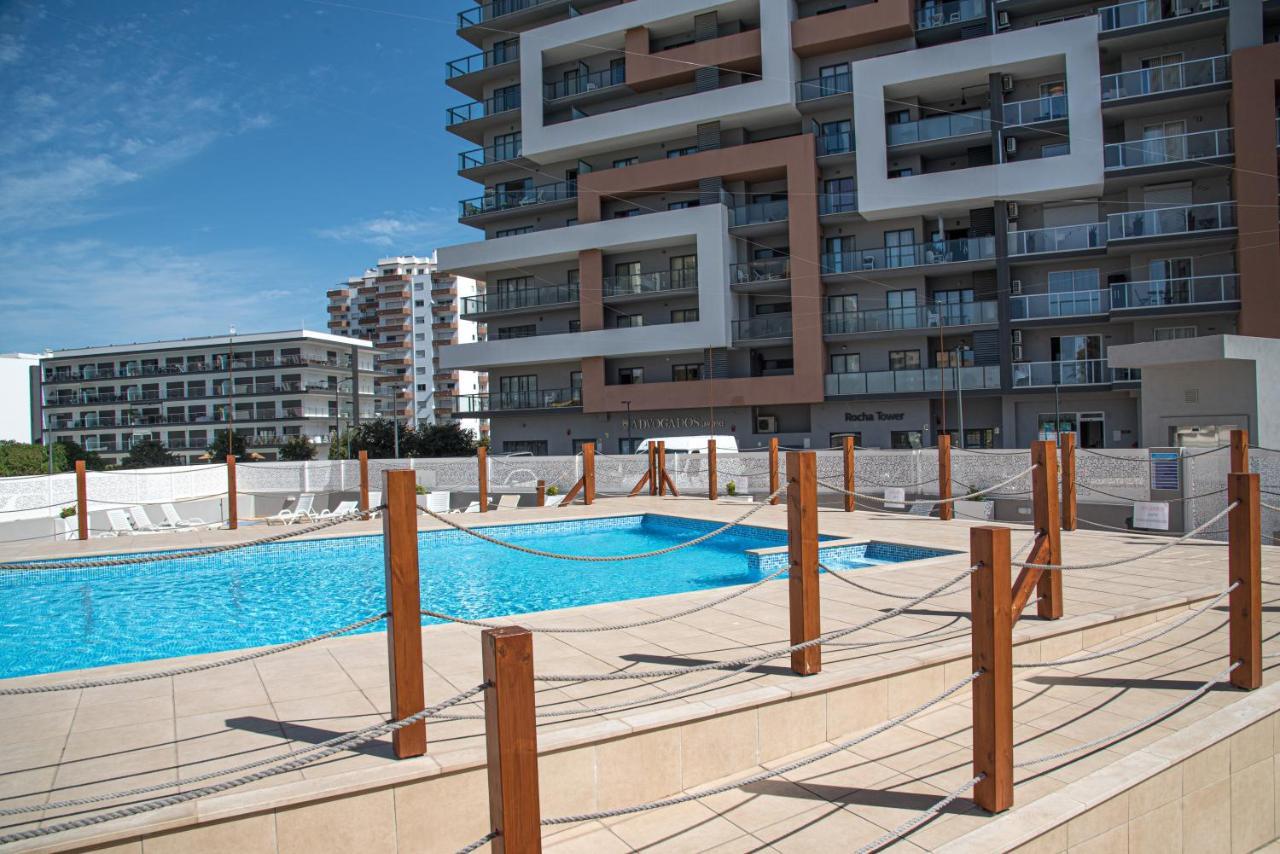 Apartamento Elegante Com Garagem E Piscina Na Praia Da Rocha Portimao Luaran gambar