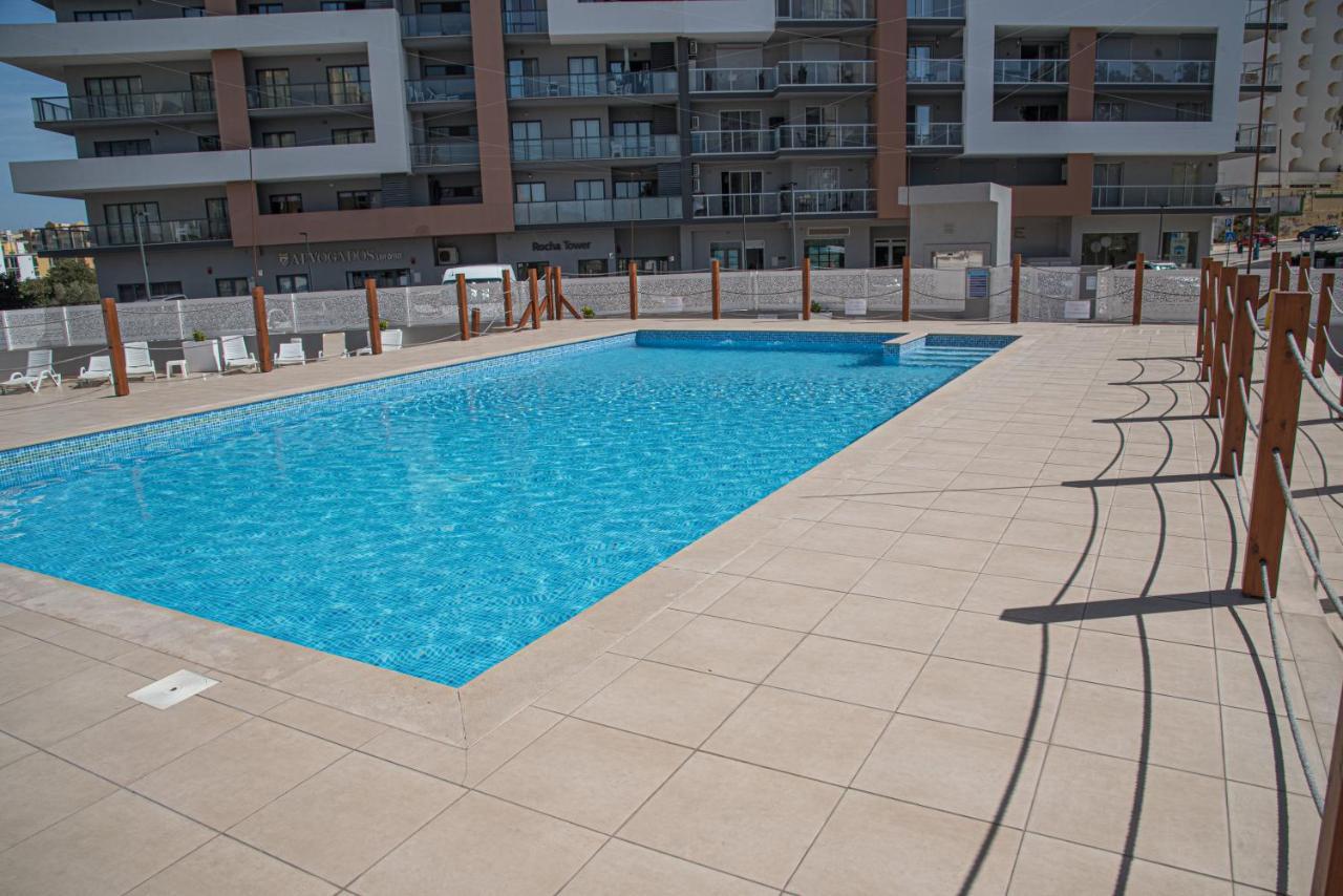Apartamento Elegante Com Garagem E Piscina Na Praia Da Rocha Portimao Luaran gambar