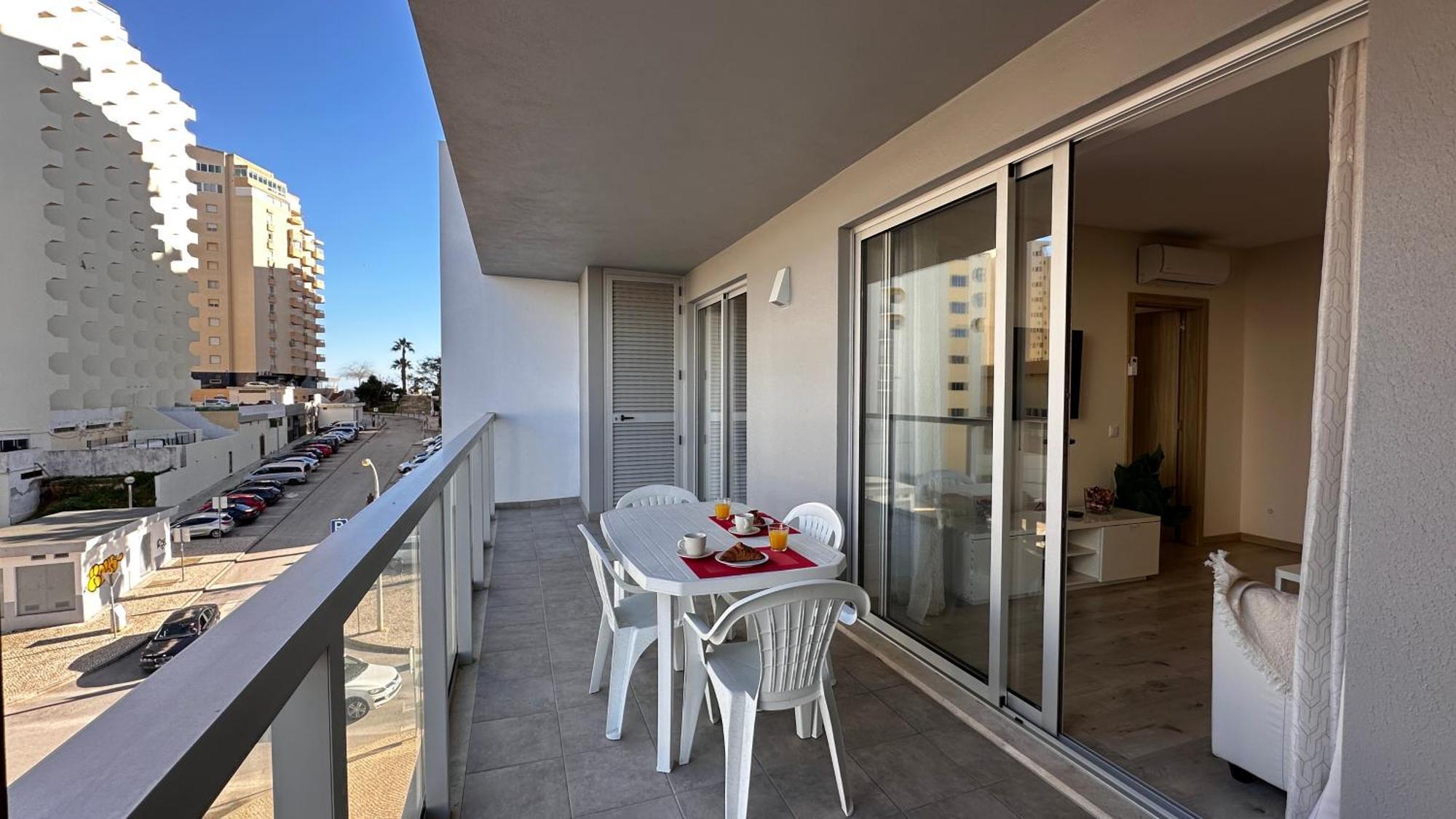 Apartamento Elegante Com Garagem E Piscina Na Praia Da Rocha Portimao Luaran gambar